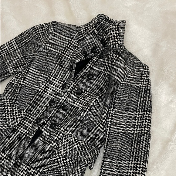 Zara Black and White Checkered Wool Coat - Picture 2 of 9